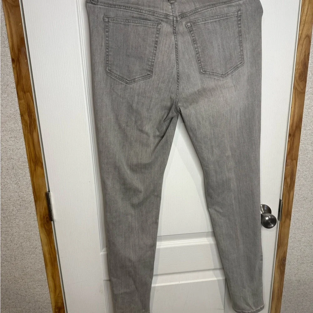 Ralph Lauren Light Gray jeans - Picture 4 of 4